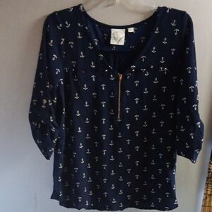 Janetchung  SIZE M Navy Anchor Print Women's Top (SKU A-8)